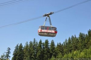 gondola_grouse_mtn_trupti_devdas_nayak